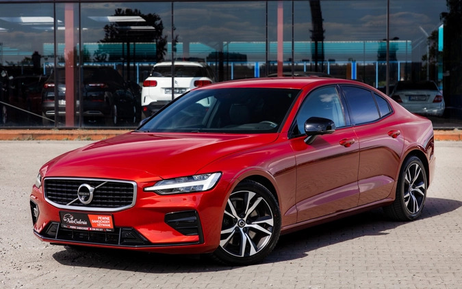 śląskie Volvo S60 cena 125900 przebieg: 103408, rok produkcji 2020 z Maków Podhalański